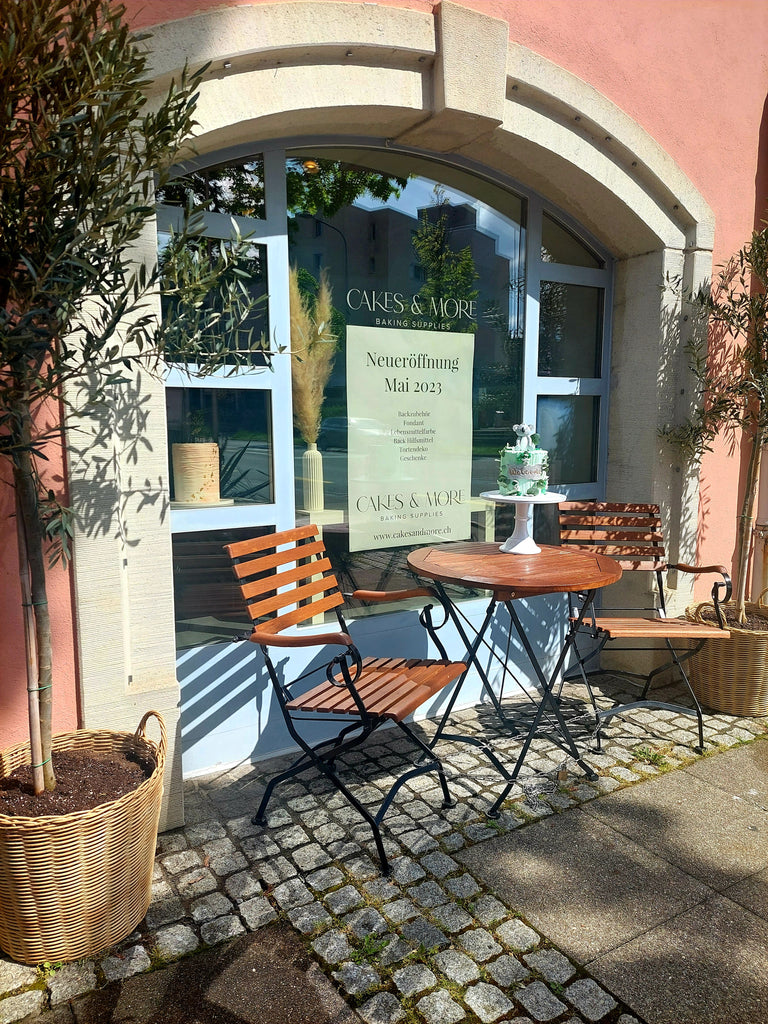 Shop Kloten Cakes & More